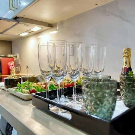 Le Nid Parisien Triplex Cosy Et Chaleureux Apartment ภายนอก รูปภาพ