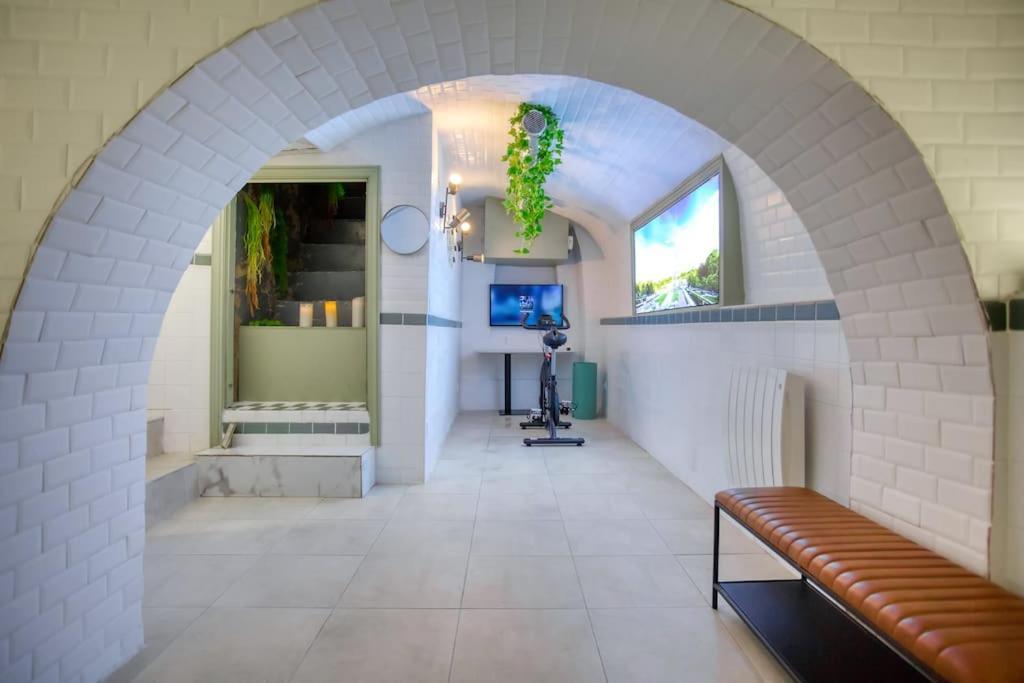 Le Nid Parisien Triplex Cosy Et Chaleureux Apartment ภายนอก รูปภาพ