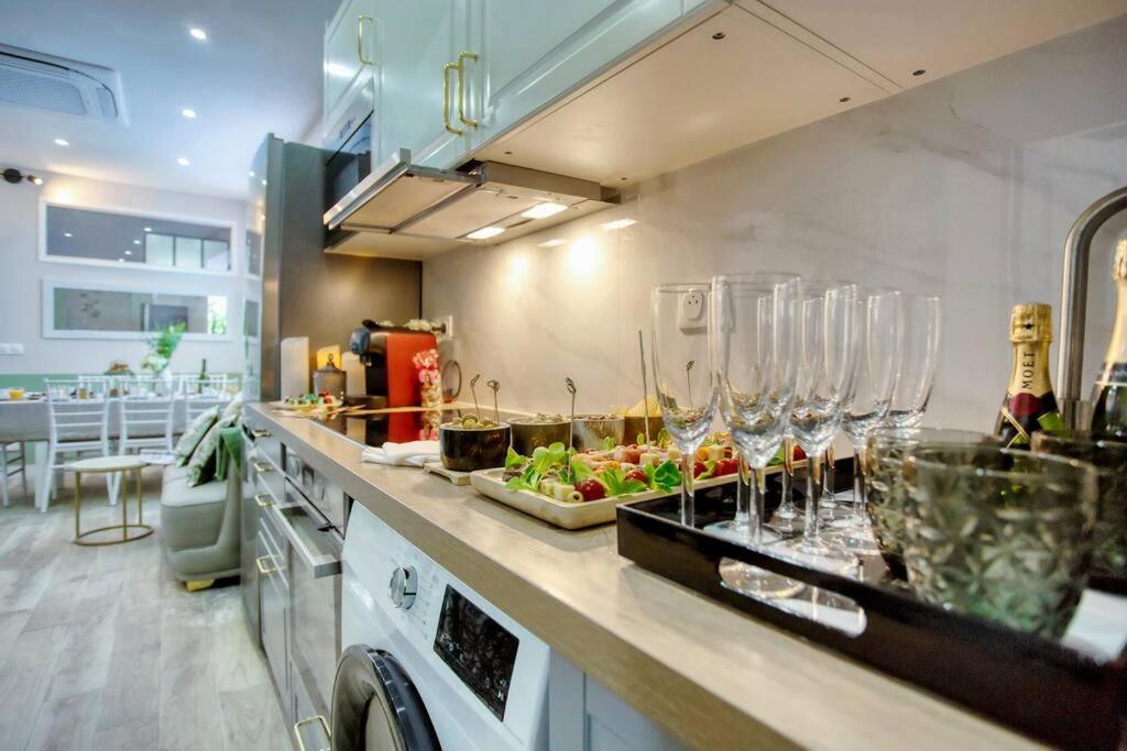 Le Nid Parisien Triplex Cosy Et Chaleureux Apartment ภายนอก รูปภาพ